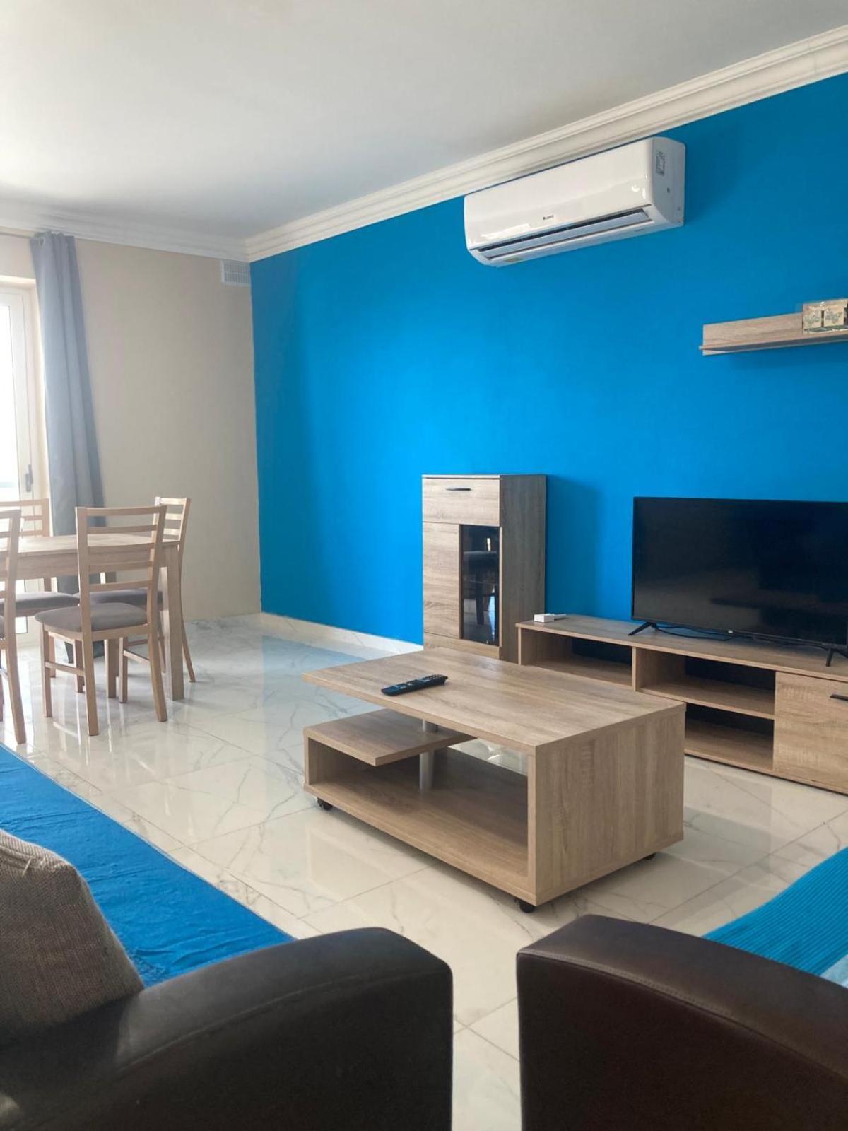 Sunrise Bay Apartments - Frontline Sea Views St. Paul's Bay Exteriör bild