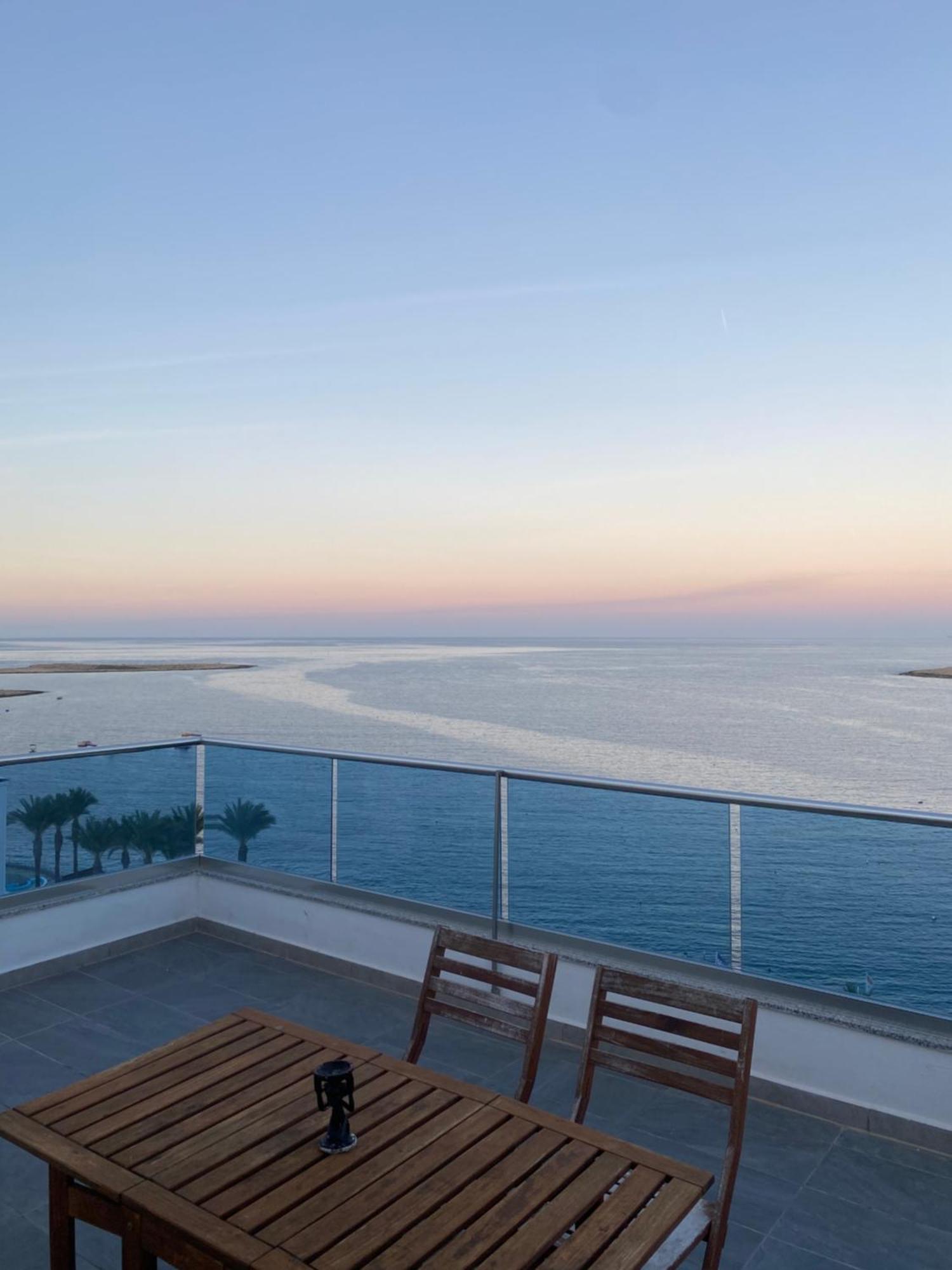 Sunrise Bay Apartments - Frontline Sea Views St. Paul's Bay Exteriör bild