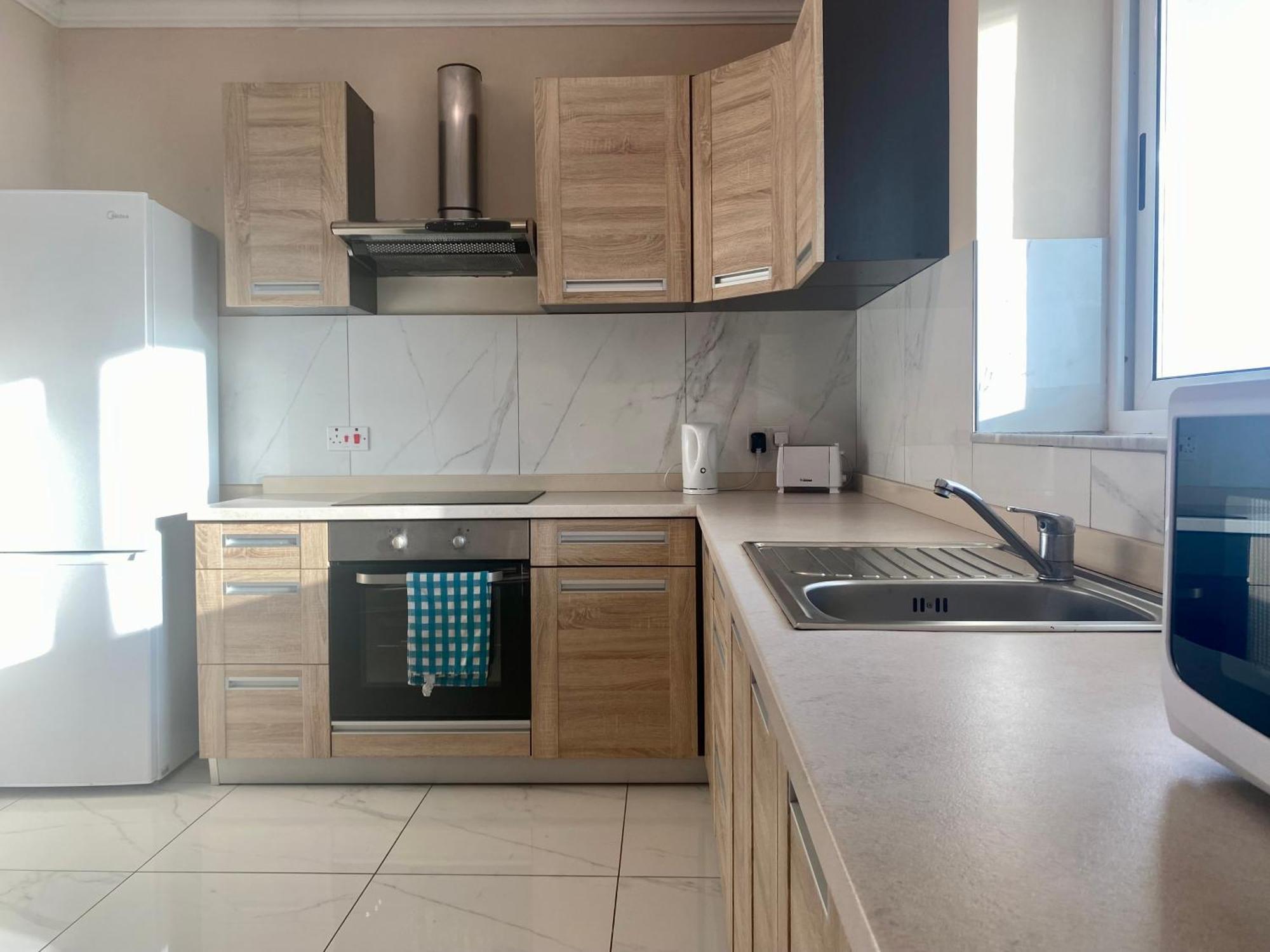 Sunrise Bay Apartments - Frontline Sea Views St. Paul's Bay Exteriör bild